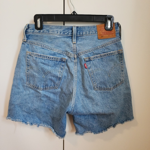 Levi's 501 Mid-Thigh Women's Jean Shorts, US27 - Picture 4 of 11